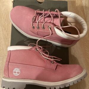 Timberland Women's Lace Up Pink Boots